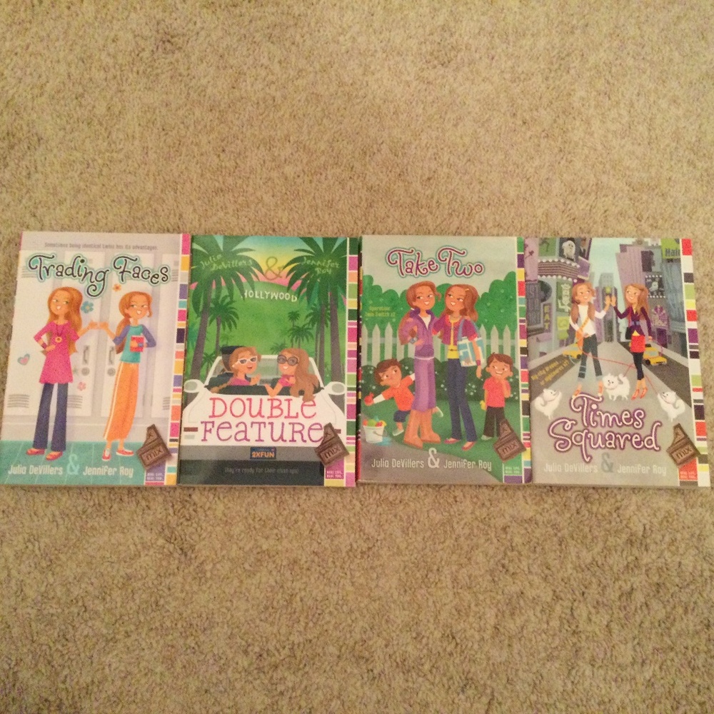 Set of 4 Julia DeVillers/Jennifer Roy Book Series